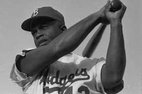 爱游戏在线登录-就在今天，NBA诞生79年新纪录，被申京做到，杜兰特看到夺冠希望，1978-79赛季nba总冠军